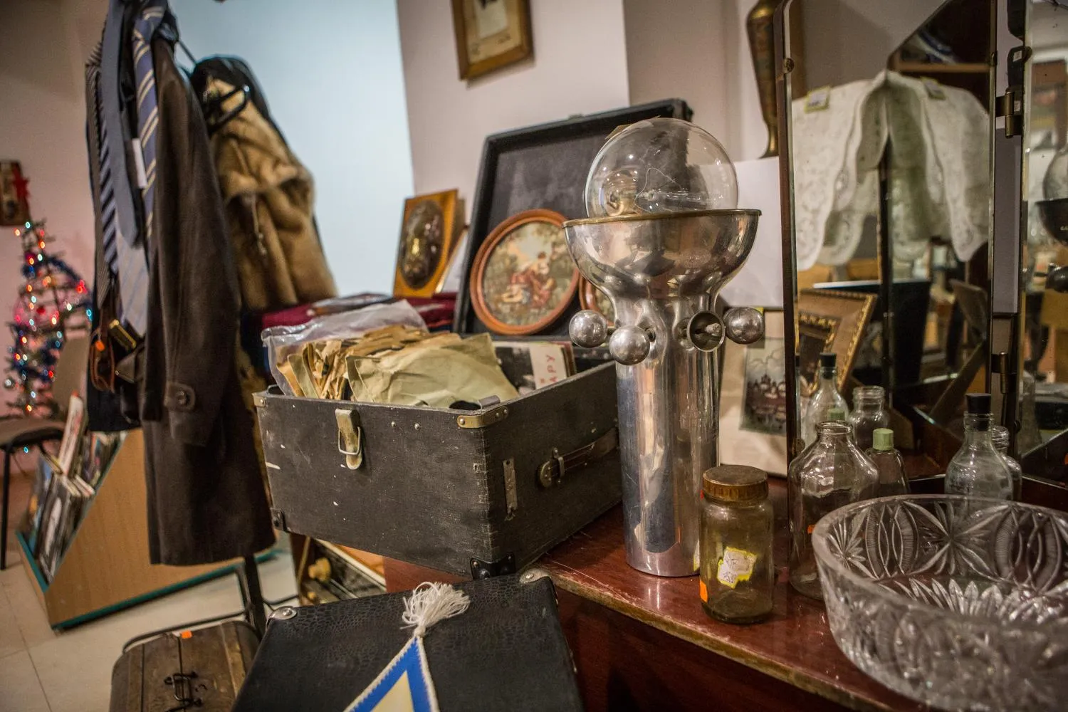 Инвестиции в антиквариат: дорогое хобби или разумное вложение?