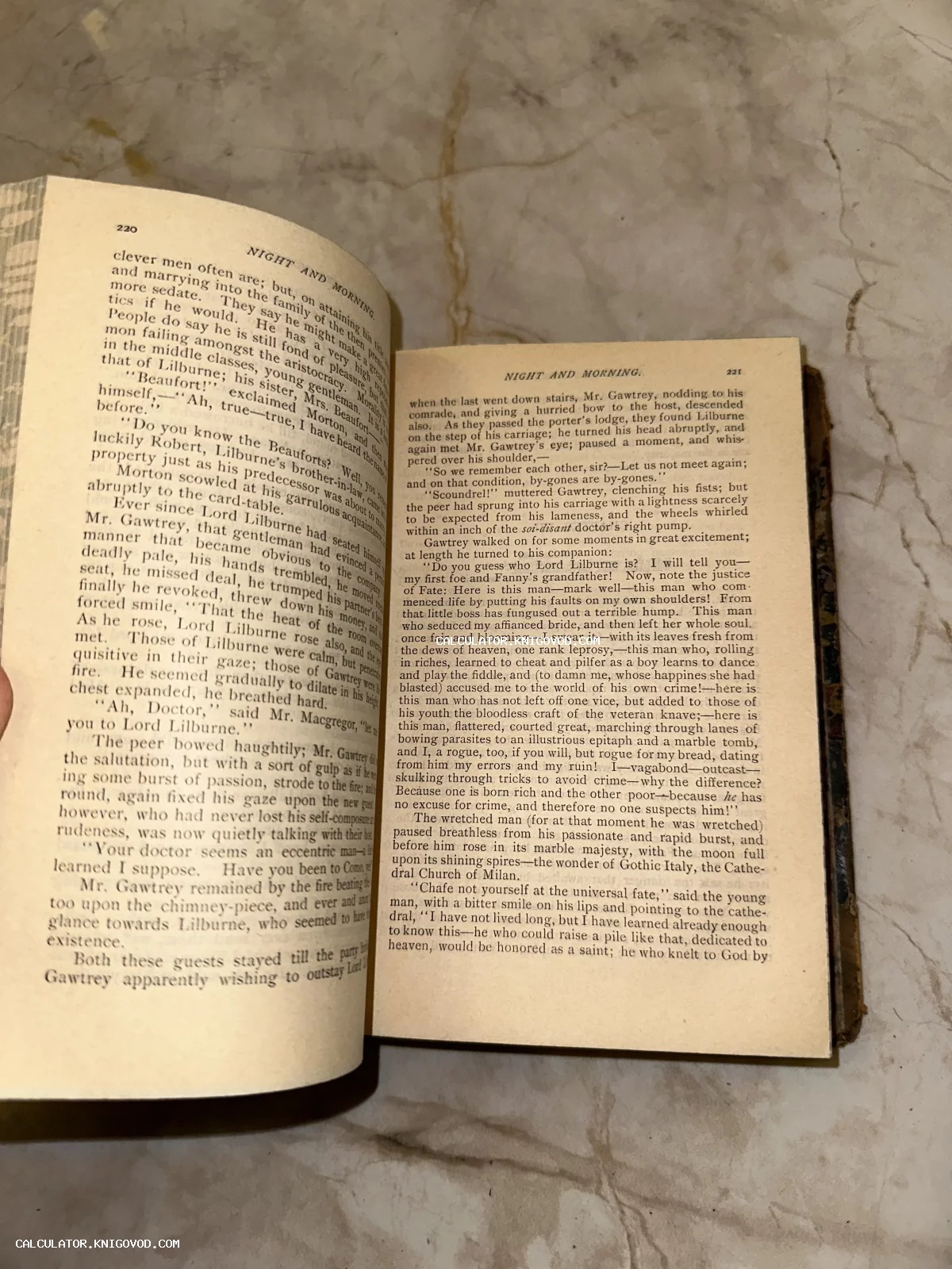 Раскрытая старинная книга на страницах 220-221 с заголовком Night and Morning, лежащая на светлой мраморной поверхности.