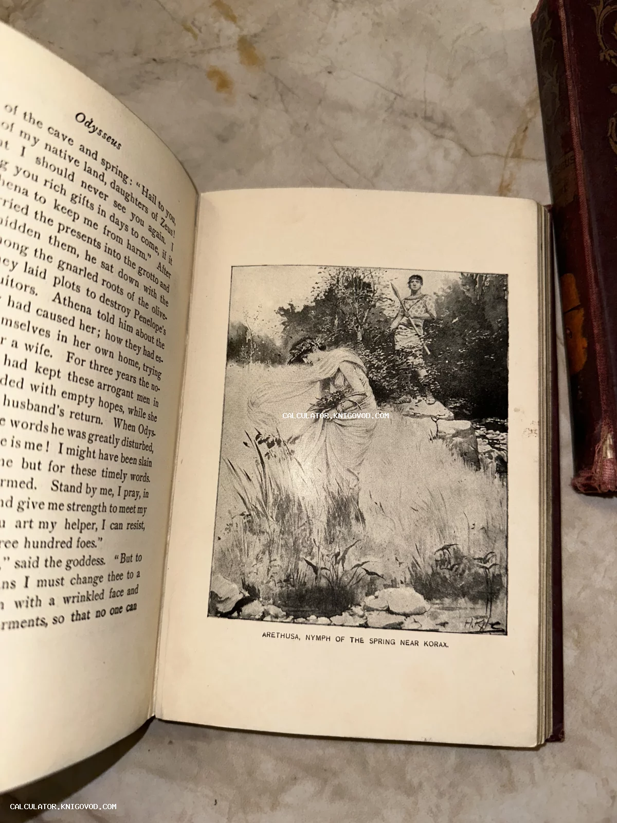 Разворот старинной книги на английском языке с иллюстрацией нимфы Аретузы и главой об Одиссее.