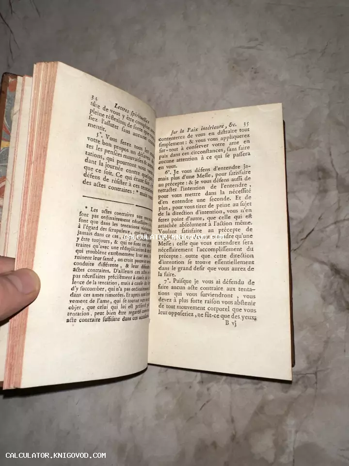 Разворот старинной книги с текстом на французском языке, страницы 34 и 35 с заголовком Lettres spirituelles