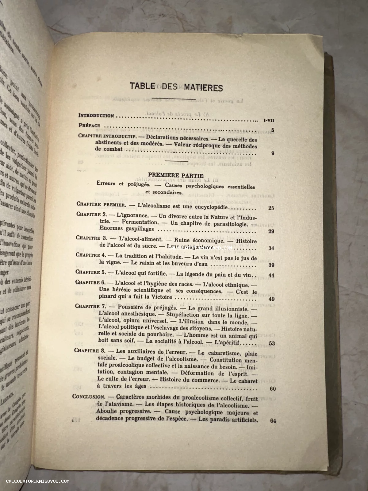 Разворот антикварной книги на французском языке со страницей оглавления Table des matières, посвященного социальным аспектам алкоголизма.