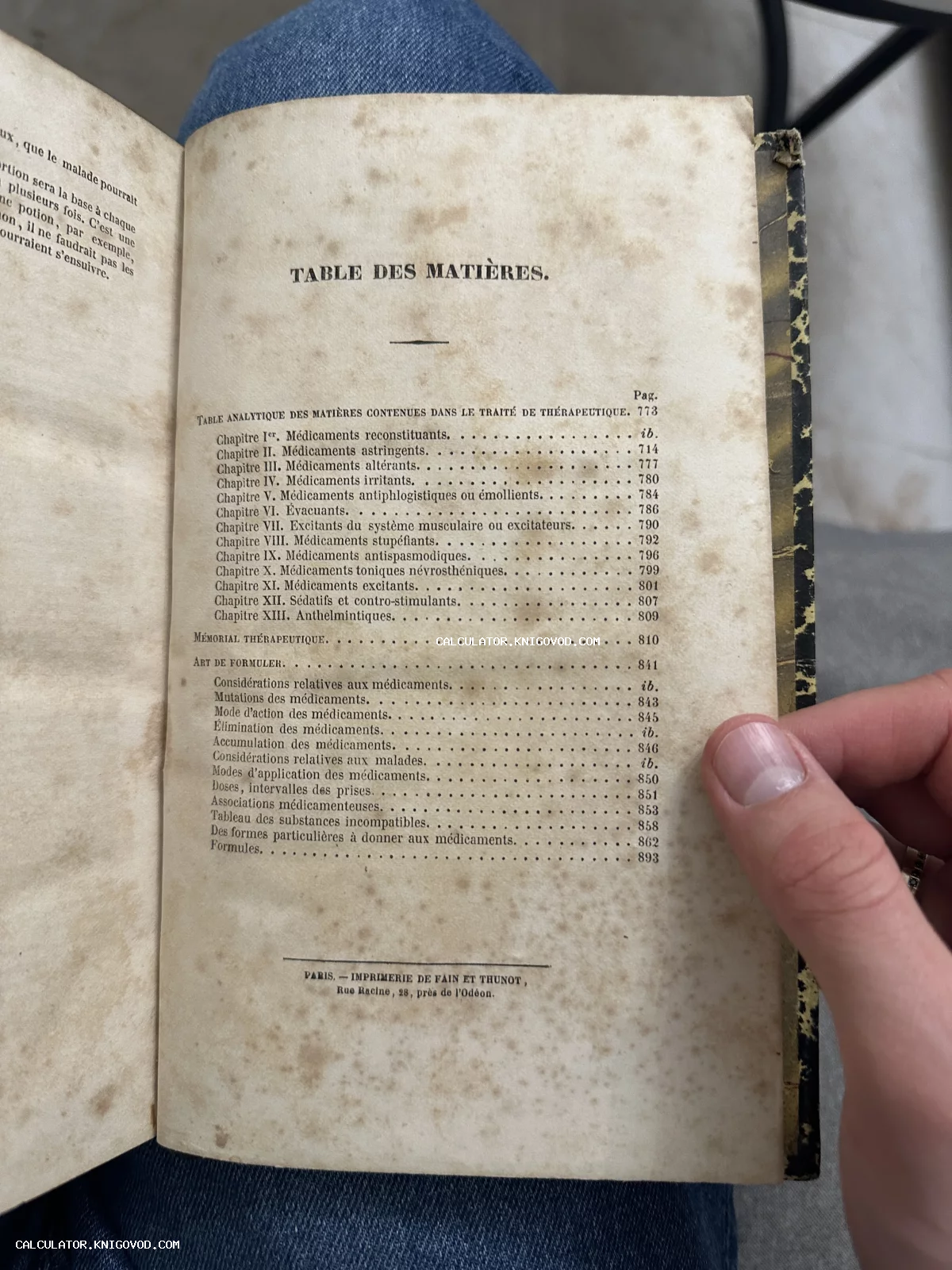 Разворот старинной книги на французском языке с заголовком Table des Matières и списком медицинских глав.